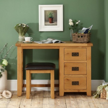 Rustic Oak : Bàn Gỗ Sồi 3 Ngăn Kéo + Ghế Đôn
